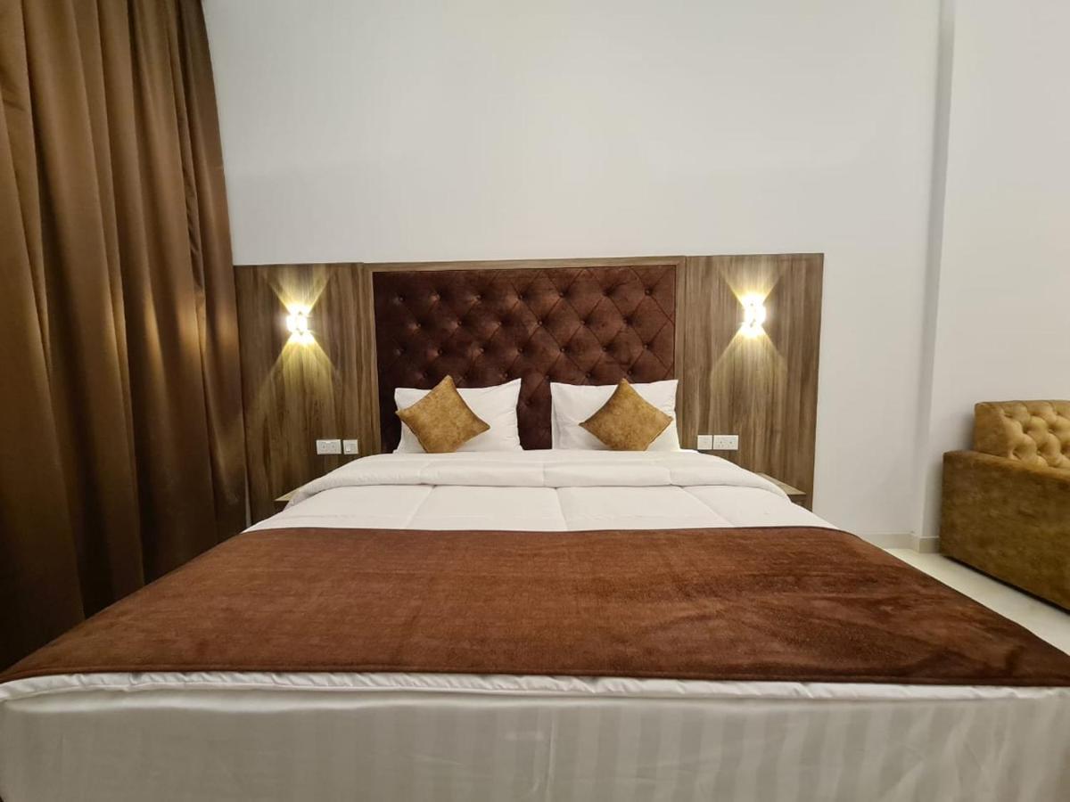 New Dream Plaza Hotel Apartment Dubai Exterior photo